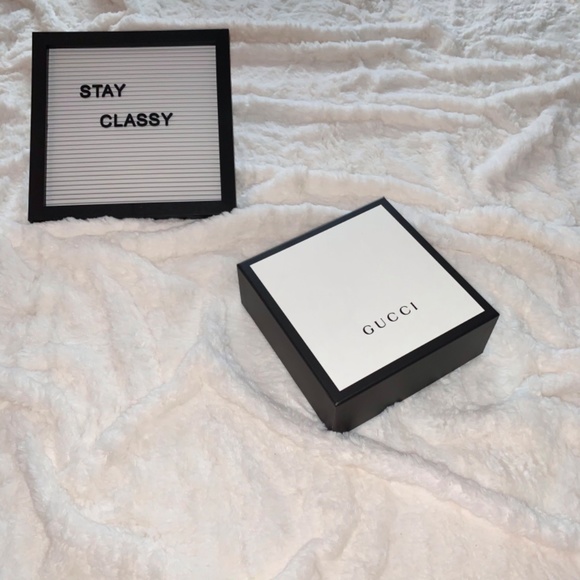 Authentic Gucci Gift Box - Picture 4 of 4